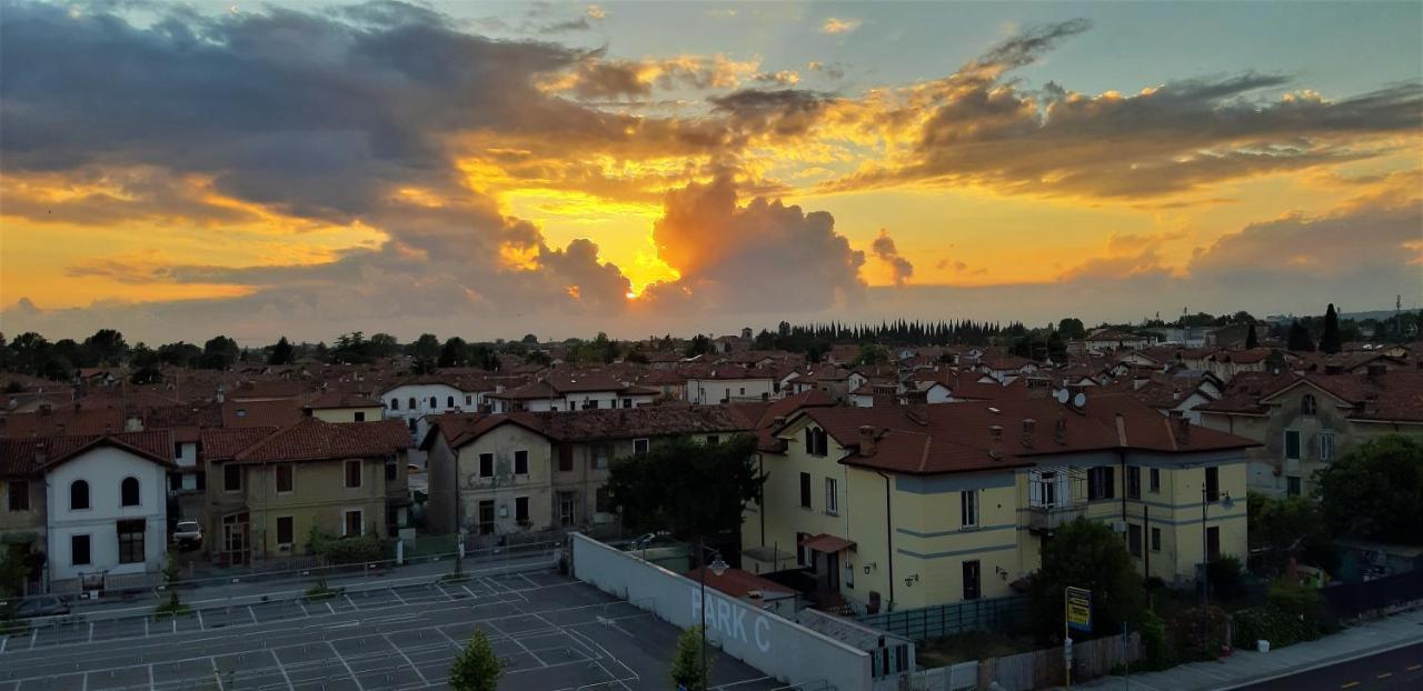 Nuovo Albergo Operai Монфальконе Экстерьер фото